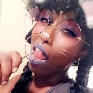 Meet your Posher, Bestthingcoming